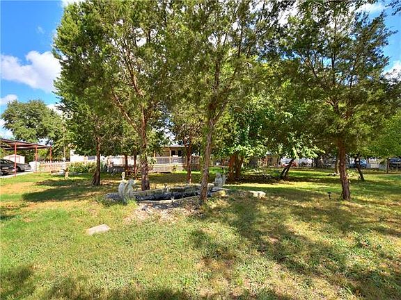 2nd image of 1160 County Road 226