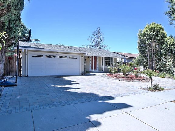 2nd image of 4591 Thornhaven Way