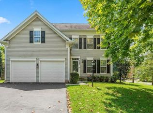 9801 Runner Stone Pl, Bristow, VA 20136