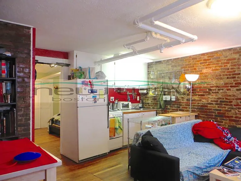 123 Myrtle St #2 — Photo 9