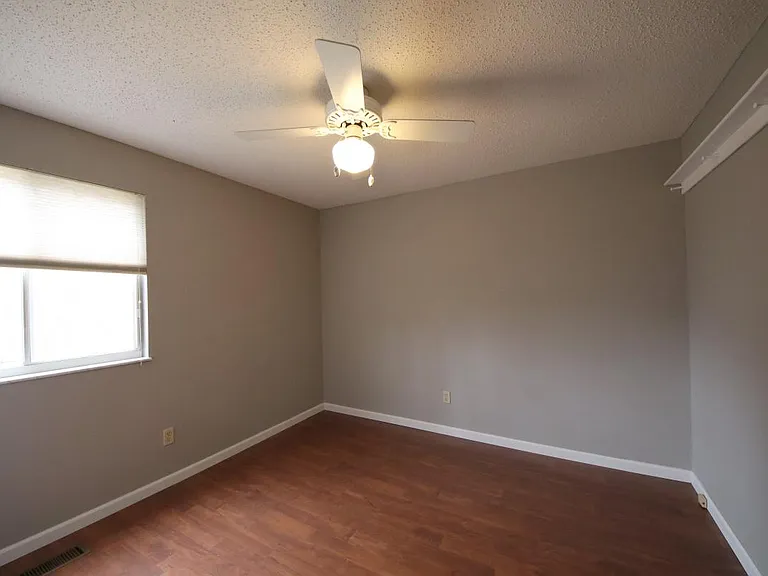 139 Brightfield Dr — Photo 10