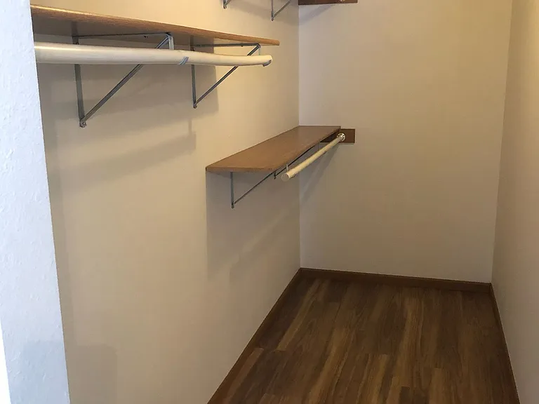 Kronenwetter Apartments — Photo 8