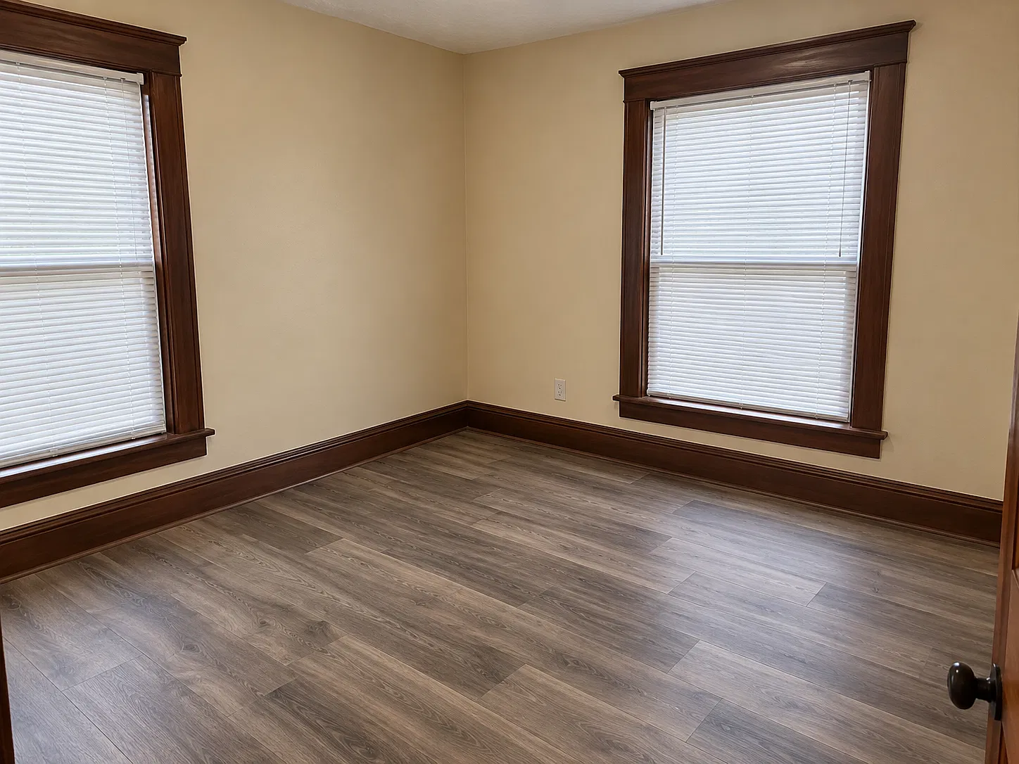 1815 Lafayette St - 5 — Photo 2