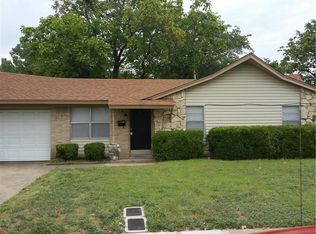 319 E Magnolia Ln, Duncanville, TX 75137