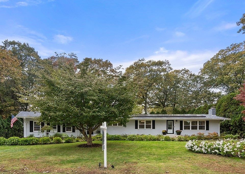 27 Black Oak Dr, Attleboro, MA 02703 Zillow