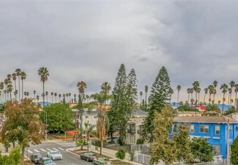 123 S Catalina Street — Photo 3