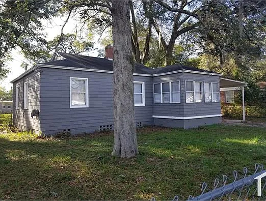 868 Bunker Hill Blvd — Photo 1