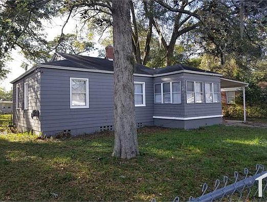 1st image of 868 Bunker Hill Blvd