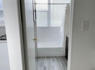 231 Belmont Ave #9, Long Beach, CA 90803