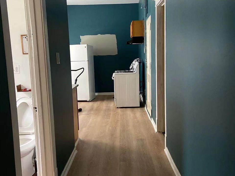1st image of 4255 S Richmond St Floor 1