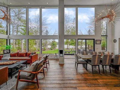5292 Woodland Ave, Pocono Pines, PA, 18350
