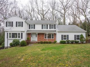 36 Forge Dr, Avon, CT 06001