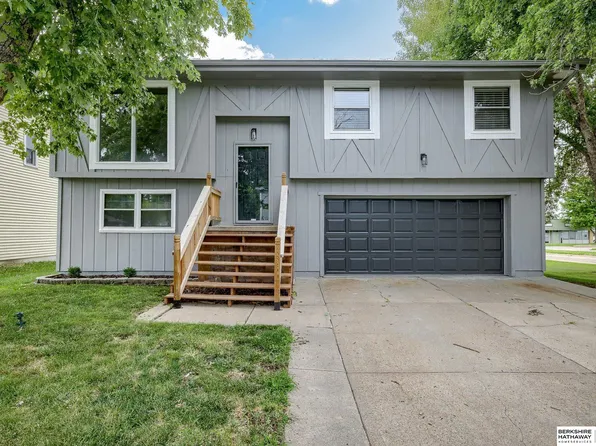 13604 V St, Omaha, NE 68137