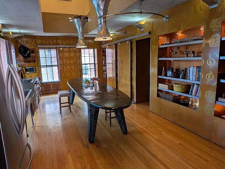 1332 Broadway St — Photo 13