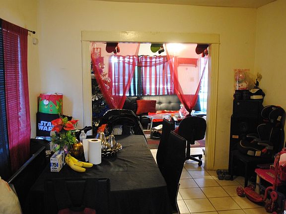 5th image of 801 W 47th St