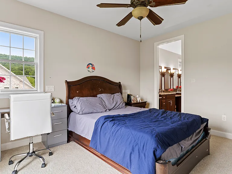 5040 Pellingham Cir — Photo 52
