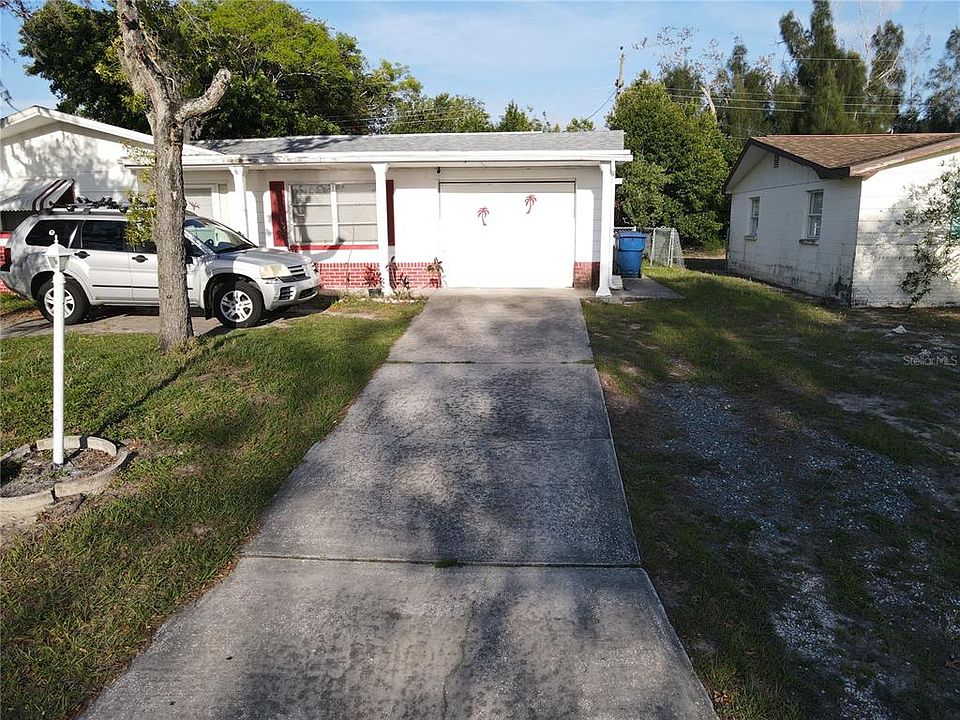 1st image of 3610 Pinehurst Dr