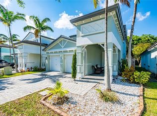 320 NE 36th Avenue Rd, Homestead, FL 33033