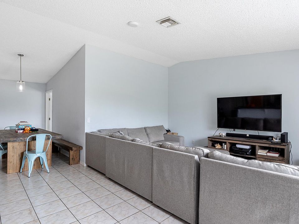 42 Tara Lakes Dr E, Boynton Beach, FL 33436 Zillow