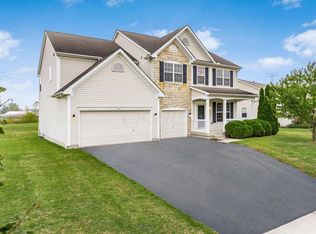 4870 Dorchester St, Groveport, OH 43125