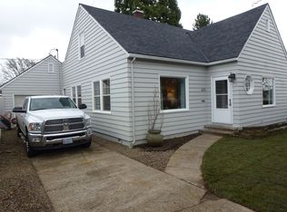 430 SE Court St, Dallas, OR 97338