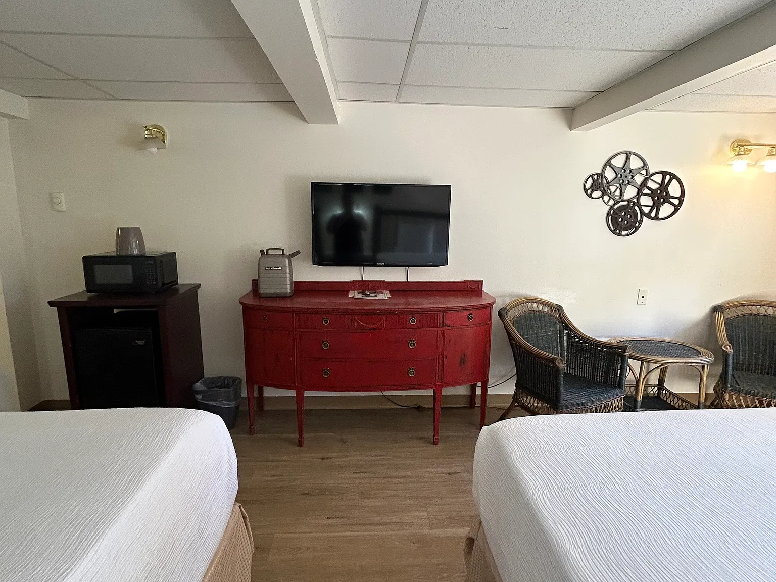 1 bed, $1,000 — Photo 3