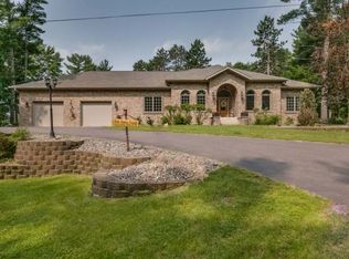 1035 McKinley Blvd, Eagle River, WI 54521