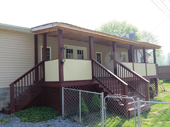 2nd image of 6213 Jackson River Road
