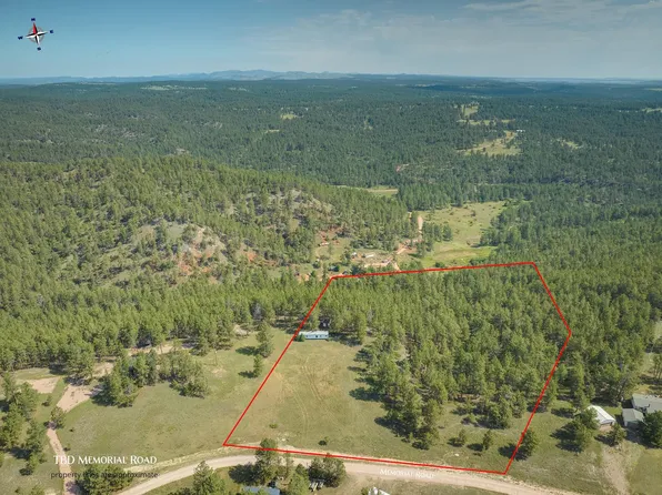 Memorial Rd, Hot Springs, SD 57747