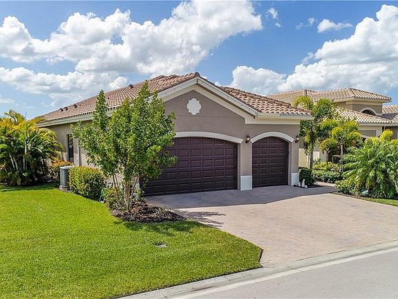 2nd image of 11577 Stonecreek Cir