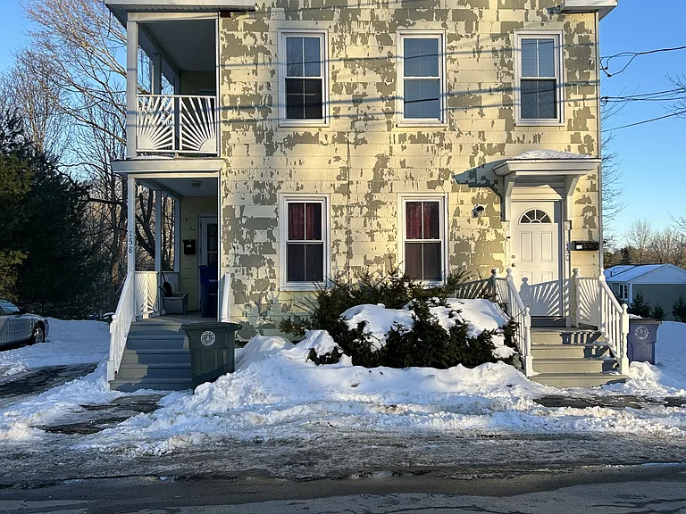 160 Brackett St — Photo 27