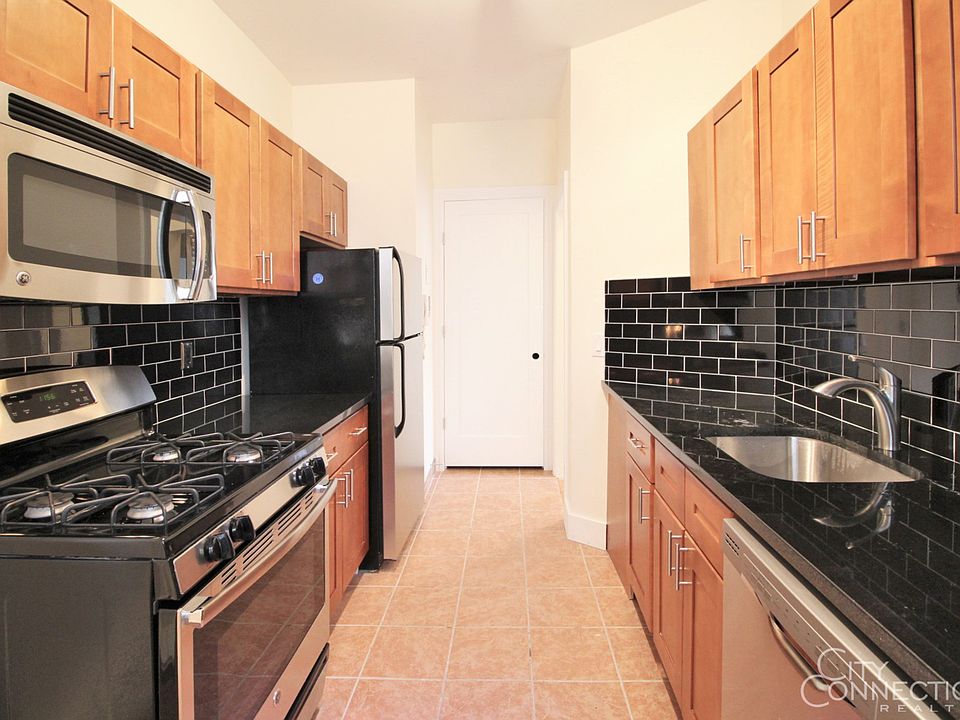 1st image of 225 W End Ave APT 65