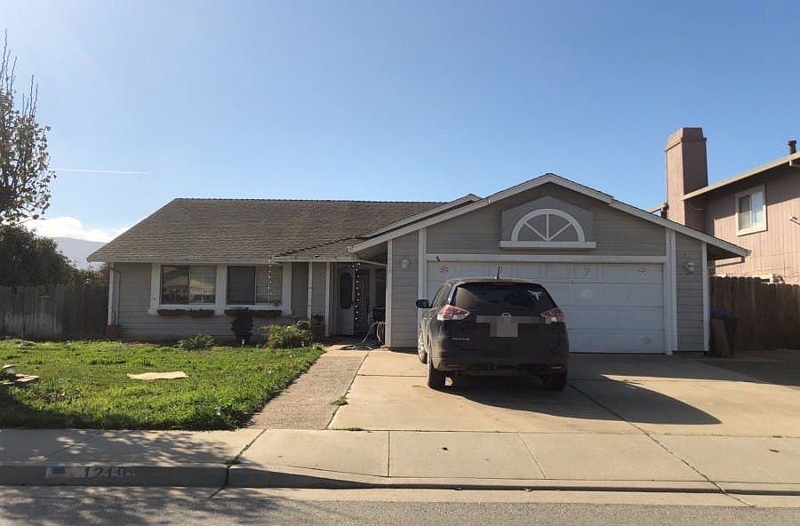 1st image of 1219 Cabernet Dr