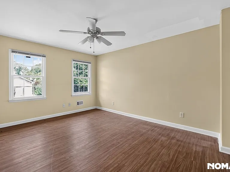 1028 Jeanette Ln — Photo 20