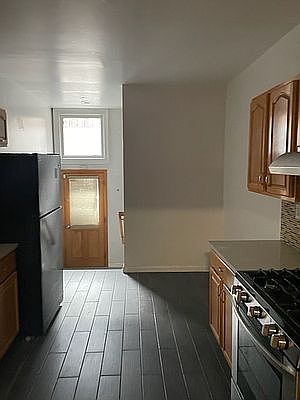 2nd image of 469 W 141st St APT 1