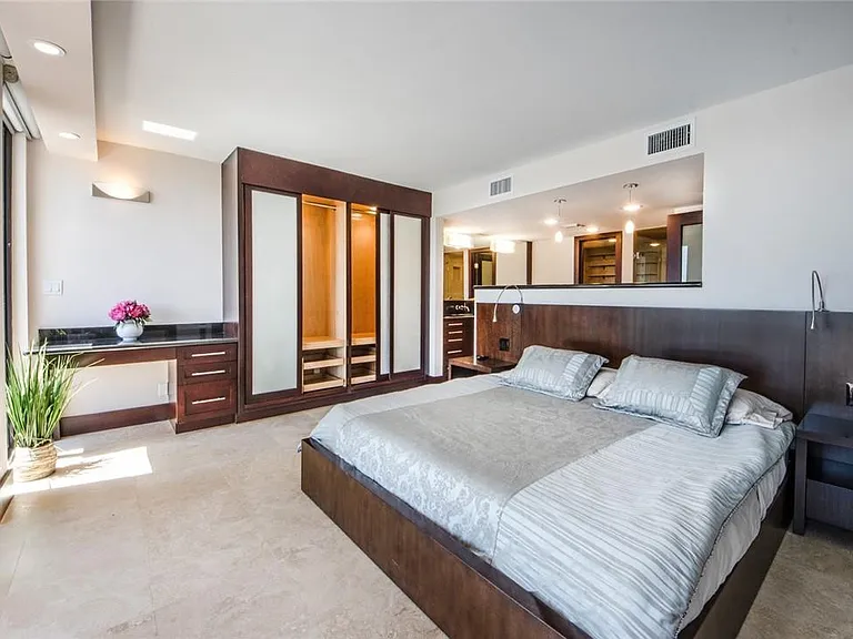 1800 S Ocean Dr #407 — Photo 19