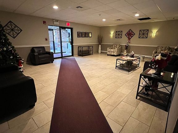 4th image of 9386 Landings Ln Unit 103