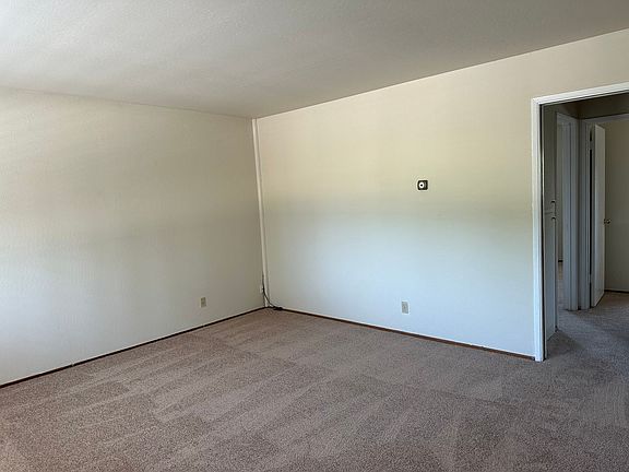 3rd image of 1147 Leigh Ave APT 2