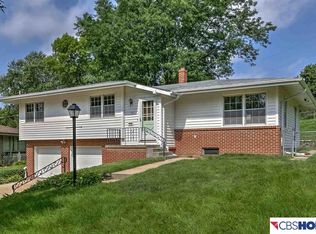 775 N 74th Cir, Omaha, NE 68114