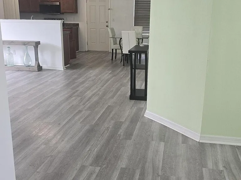 1832 SW Cameo Blvd — Photo 7