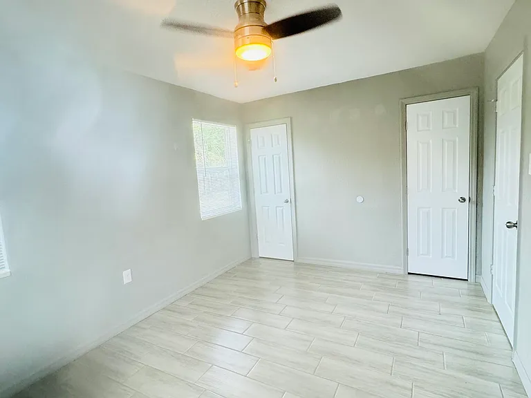 71 Rockefeller Dr #A — Photo 17