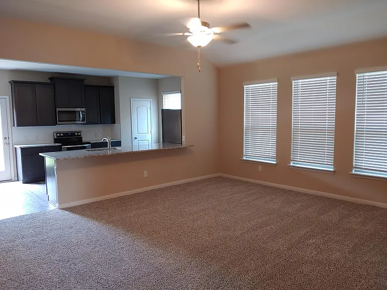 280 Moonstone Way — Photo 10