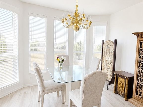 4th image of 6201 Surrey Ln