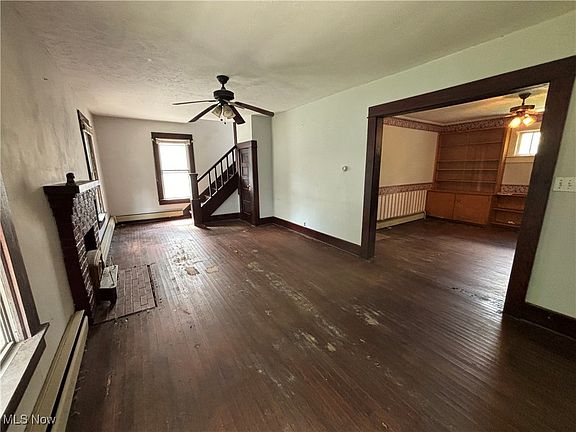 2nd image of 101 Colegate Dr