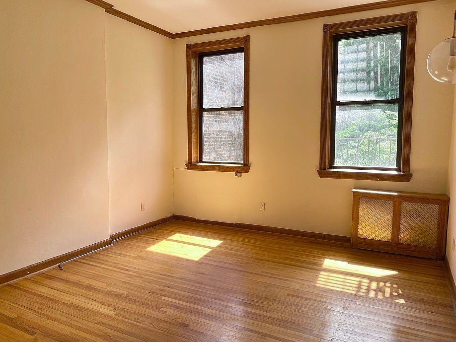 2nd image of 124 2nd Ave APT 2C