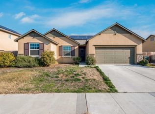 910 Legend Dr, Lemoore, CA 93245