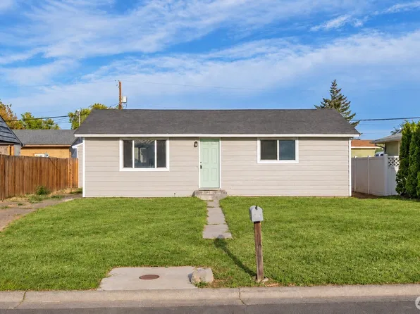 1222 SE A Street, Ephrata, WA 98823