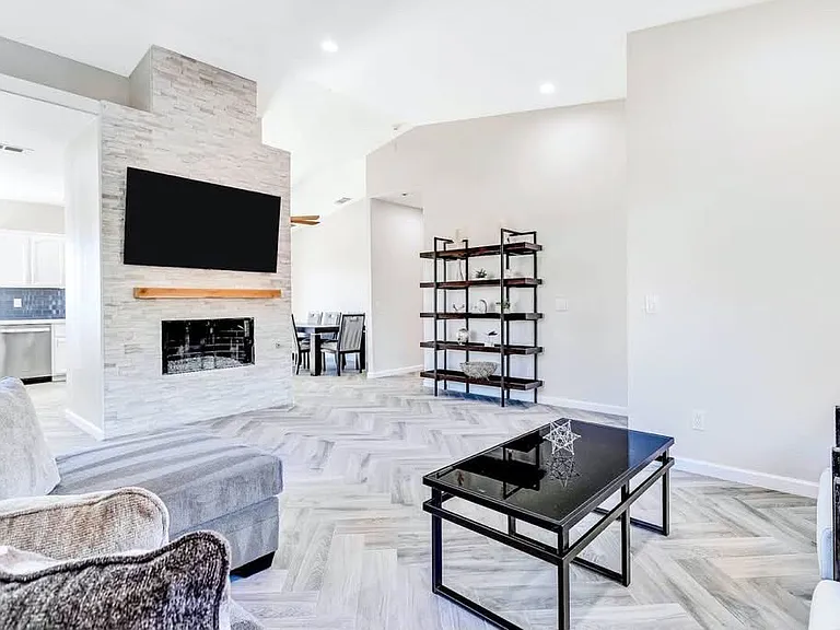 66815 Vista Pl — Photo 2