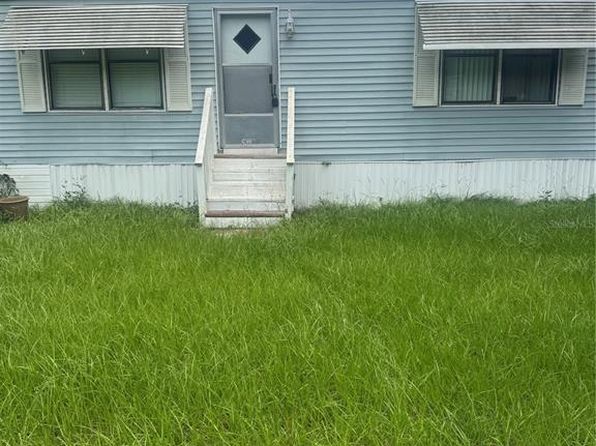 2621 Island Oaks W