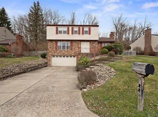 228 Shasta Dr, Pittsburgh, PA 15239